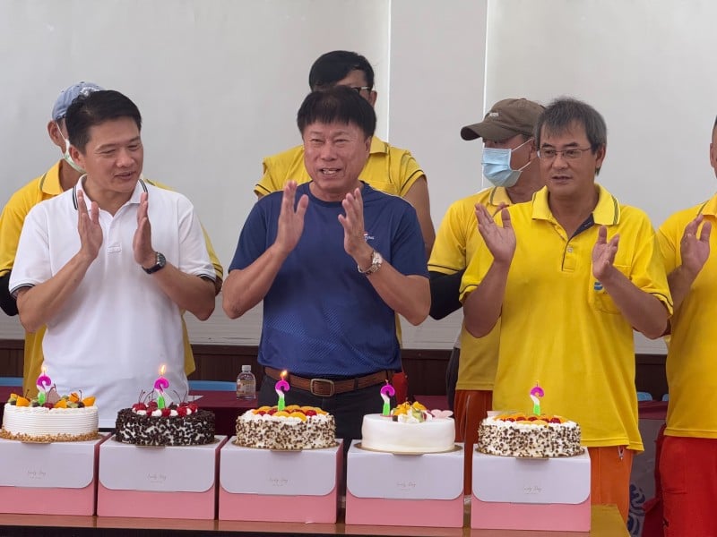 向第一線清潔隊致敬慶生！市長陳銘風宣布三項福利措施　