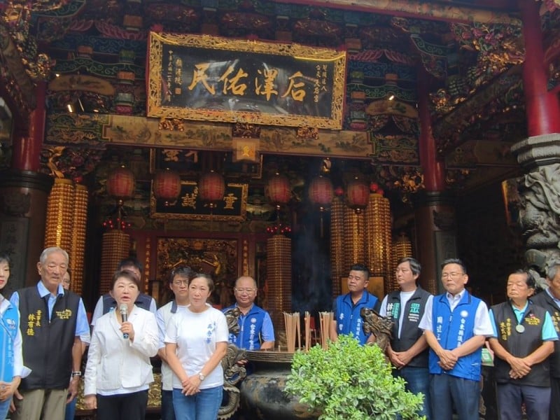 盧秀燕親赴台東挺吳秀華　讚最懂基層：台東需要接地氣的縣長