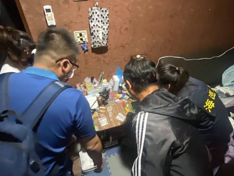 小吃部黃女販賣安非他命 2人涉嫌 警擴大循線偵辦