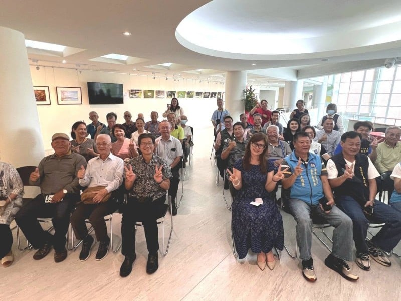 光的記憶－臺東縣東海岸攝影學會會員聯展登場　89件作品留下臺東山海與生活印記