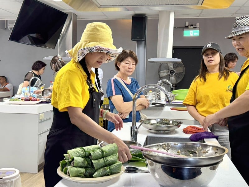 飄出國宴菜香！關山米國學校、日本泰國名廚餐桌 來場風土對話