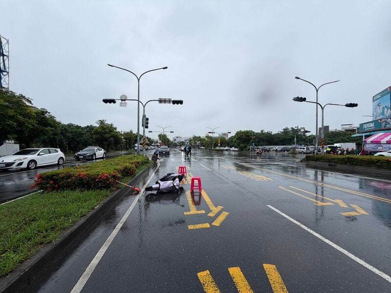 四維路車禍_14ab404347905e71.jpeg
