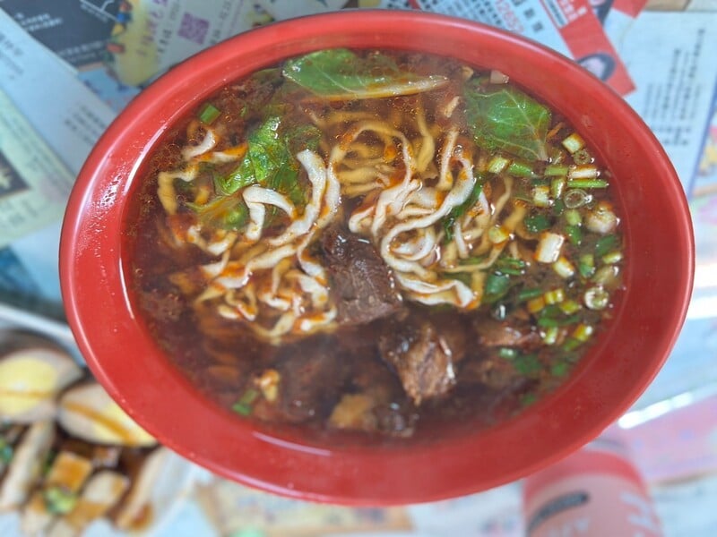 LINE_ALBUM_南台灣牛肉麵_241016_1.jpg