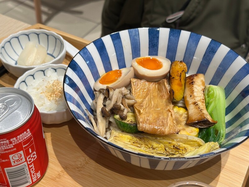 LINE_ALBUM_小陳麵舖_250124_2.jpg