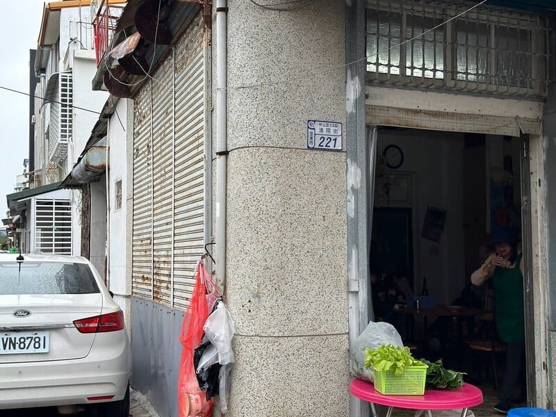 LINE_ALBUM_阿雪_250318_2.jpg