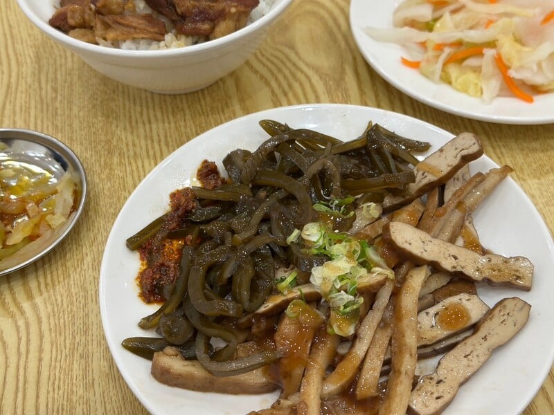 LINE_ALBUM_陳家牛肉麵_250117_7.jpg