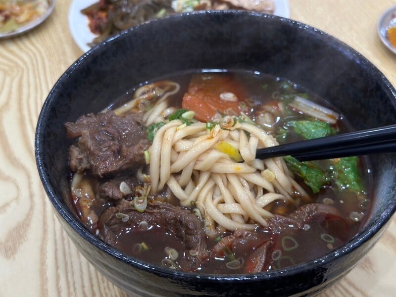 LINE_ALBUM_陳家牛肉麵_250117_8.jpg