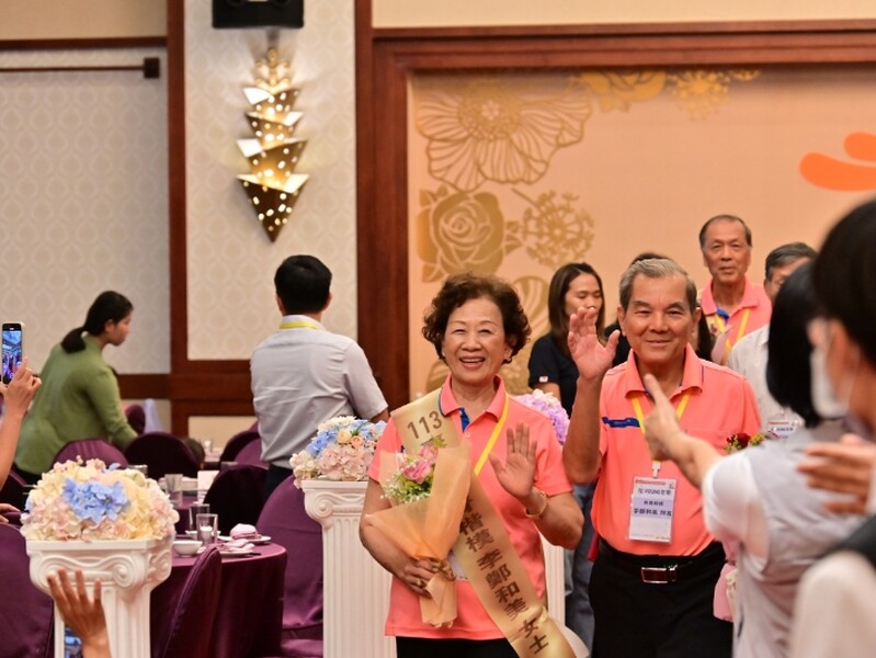 ATT_9270表揚112年38位長青及敬老楷模_0.jpg