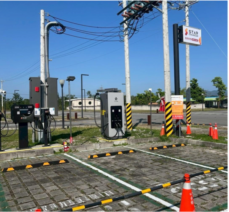 充電站02.jpeg