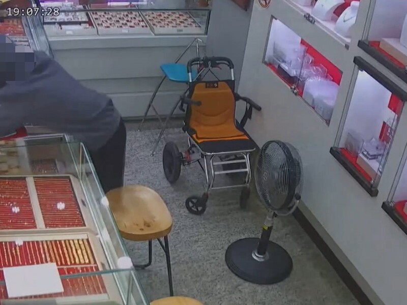 台東搶案01.jpeg