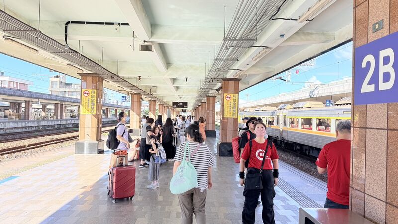 台鐵誤點_65a37.jpeg
